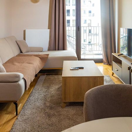 180° View Apartment In Diamond Building Skopie Exterior foto