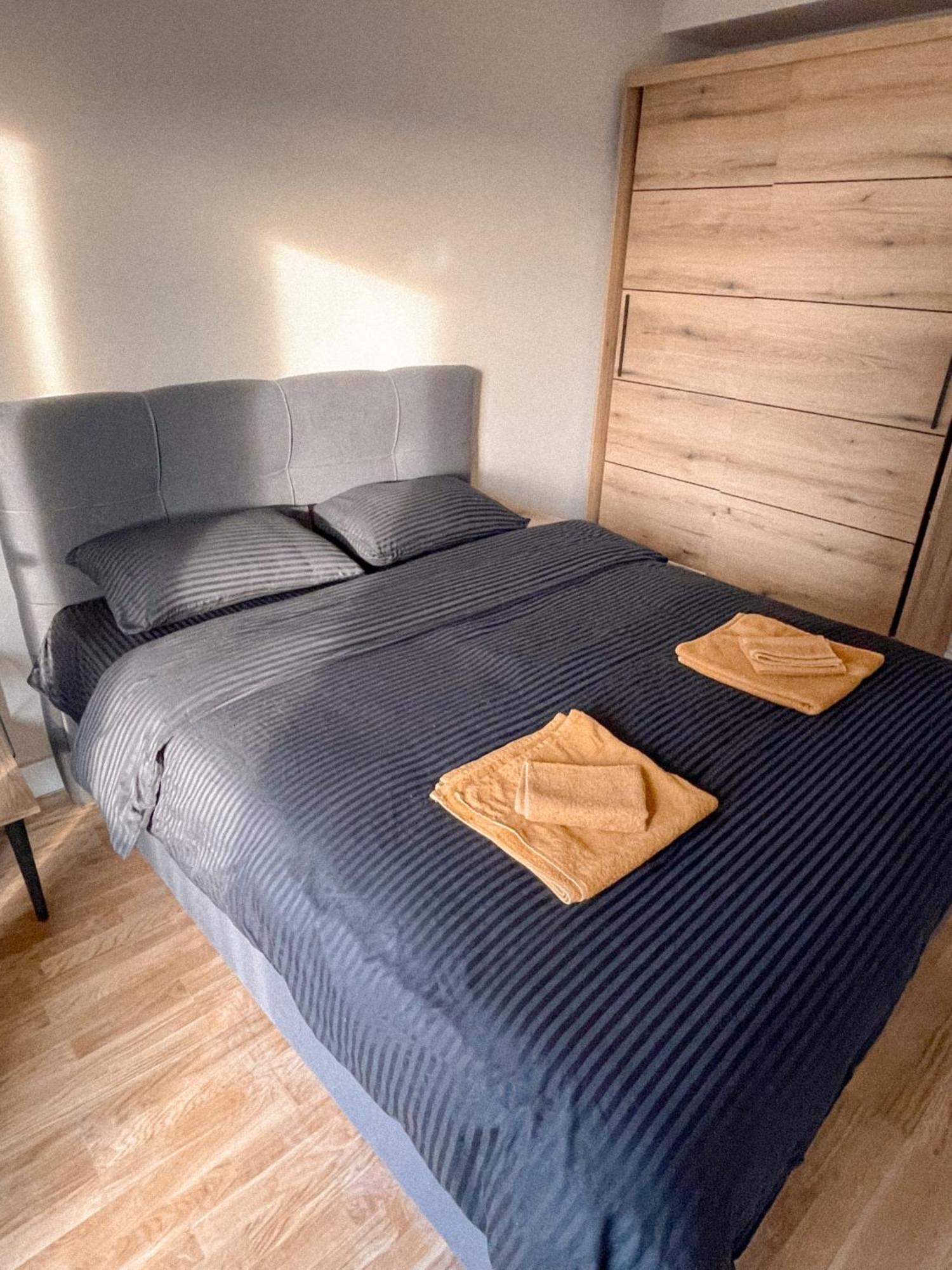 180° View Apartment In Diamond Building Skopie Exterior foto
