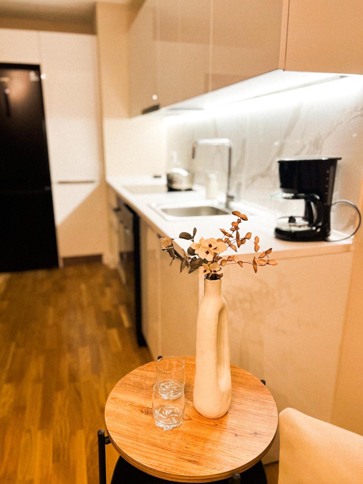 180° View Apartment In Diamond Building Skopie Exterior foto