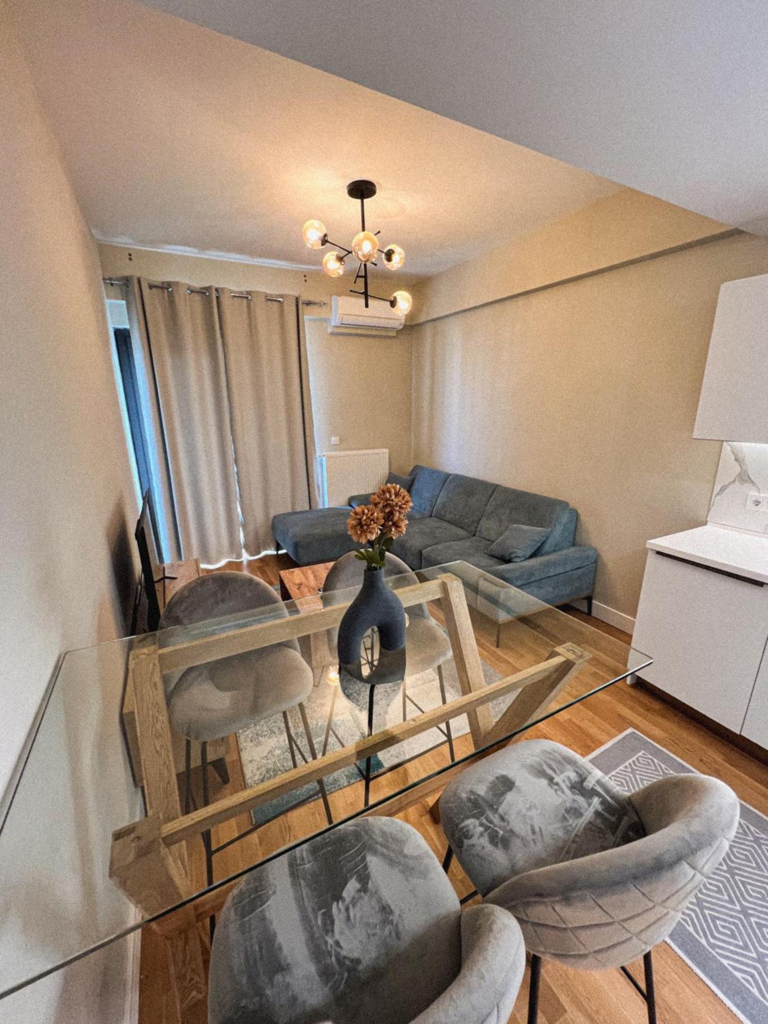 180° View Apartment In Diamond Building Skopie Exterior foto