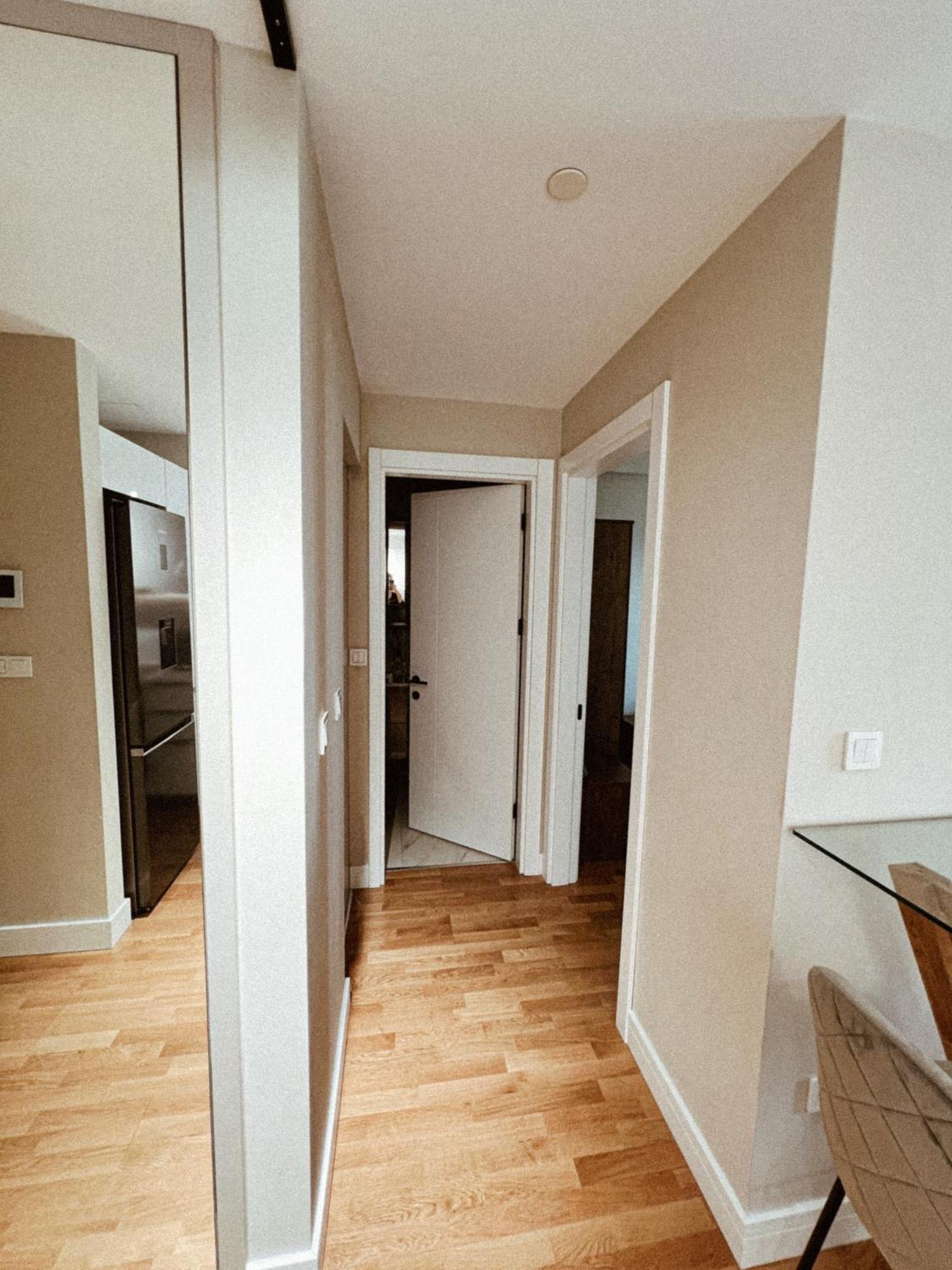 180° View Apartment In Diamond Building Skopie Exterior foto