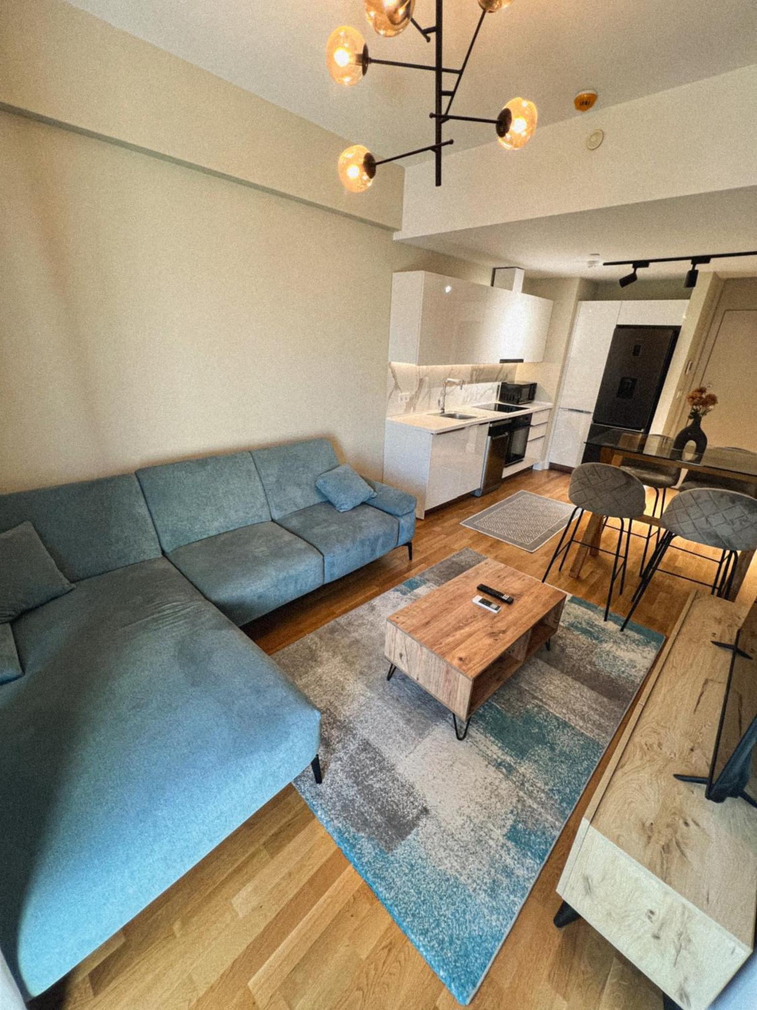 180° View Apartment In Diamond Building Skopie Exterior foto