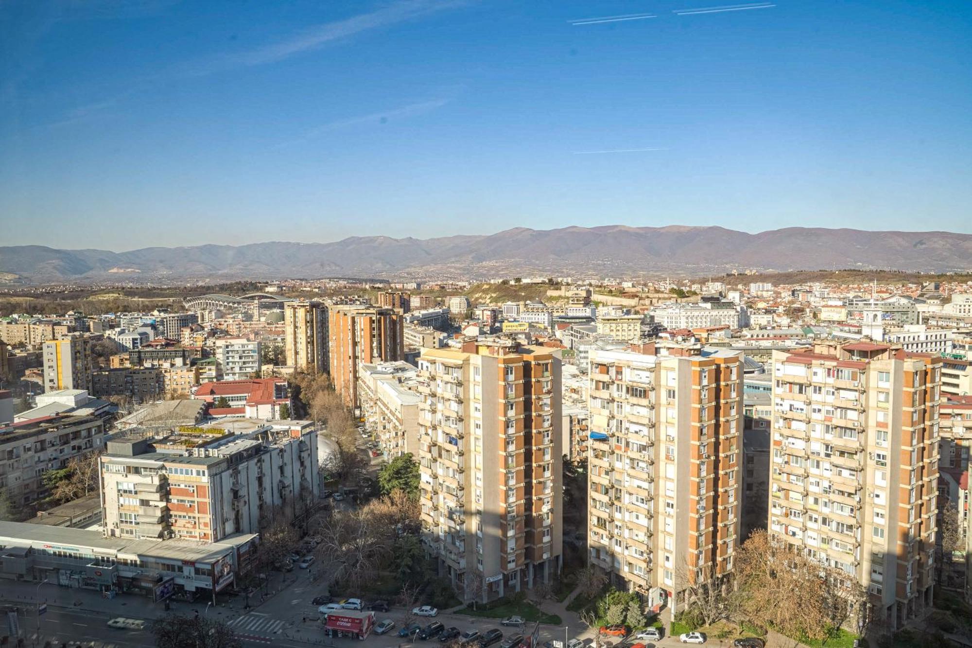 180° View Apartment In Diamond Building Skopie Exterior foto