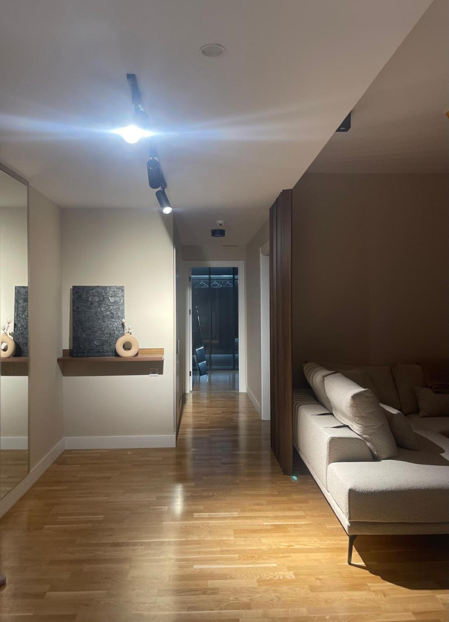 180° View Apartment In Diamond Building Skopie Exterior foto