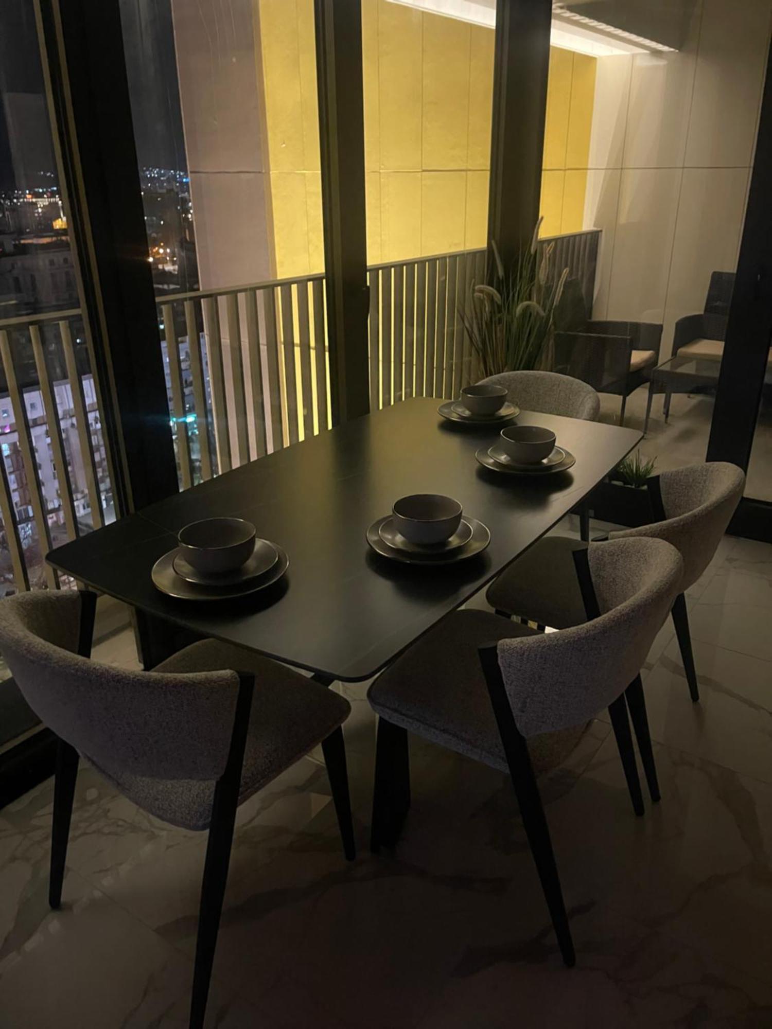 180° View Apartment In Diamond Building Skopie Exterior foto
