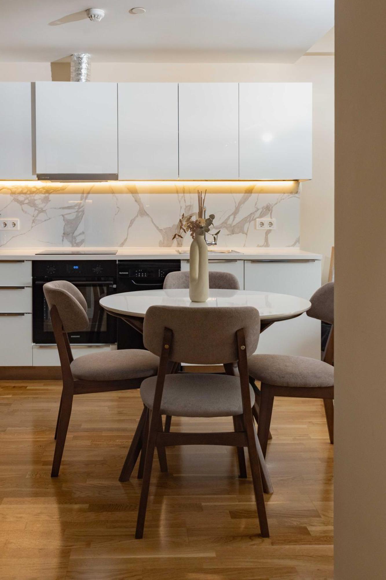 180° View Apartment In Diamond Building Skopie Exterior foto